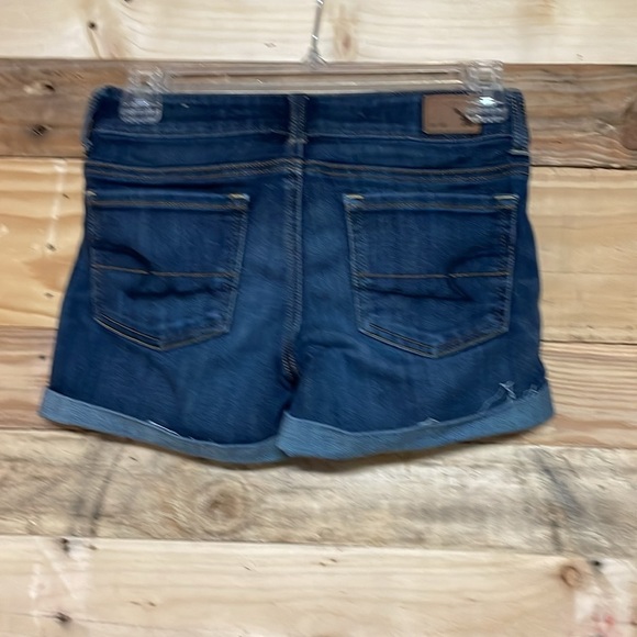 American Eagle Outfitters size 0 Super Stretch Dark Wash Low-rise Denim Shorts - Picture 9 of 11